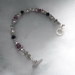 Artisan Swarovski Crystal,Bali-Style Beaded Bracelet-SilverPlatedToggle Clasp 7”